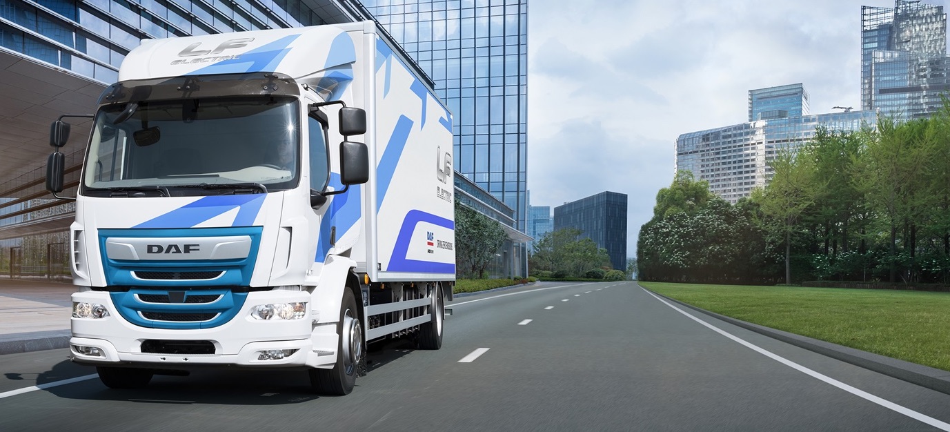 daf-lf-electric-banner